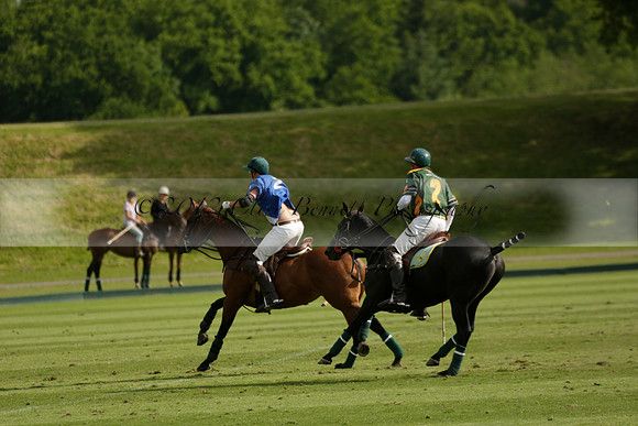 Maiz Dulce v Ghost Chilli in the Easebourne Cup final Polo match 2013.06.09