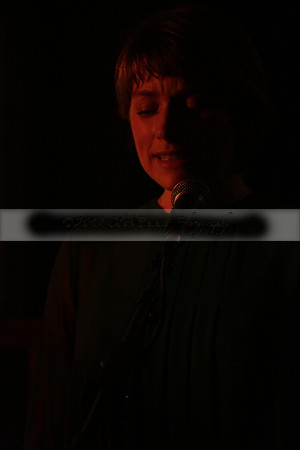 Will B & Geoff Allnutt with guests at The Royal Oak, Midhurst on Friday 25 October 2013. www.polopictures.co.uk