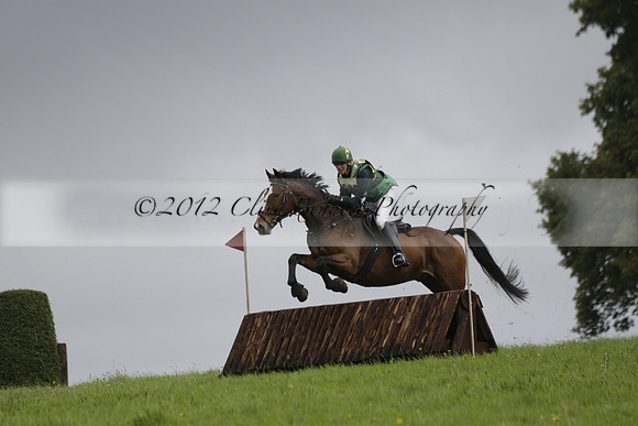 Chiddingfold, Leconfield and Cowdray Hunt, Hunter Trials at Iping on Sunday 20 October 2013. 2013.10.20 www.polopictures.co.uk