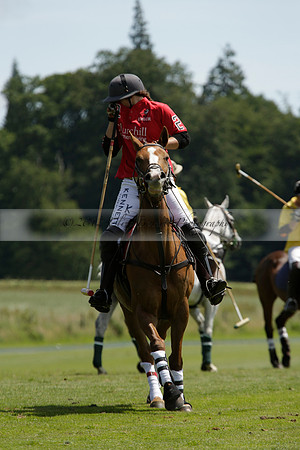 Maiz Dulce v Emlor in a Barrett Cup Polo match 2013.06.30