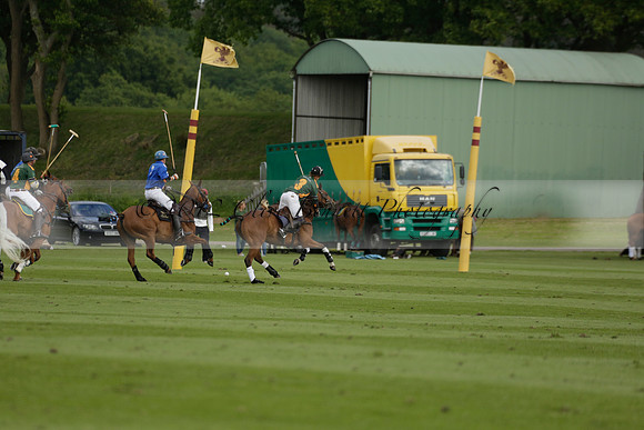 Maiz Dulce v Ghost Chilli in the Easebourne Cup final Polo match 2013.06.09