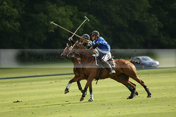 Maiz Dulce v Ghost Chilli in the Easebourne Cup final Polo match 2013.06.09