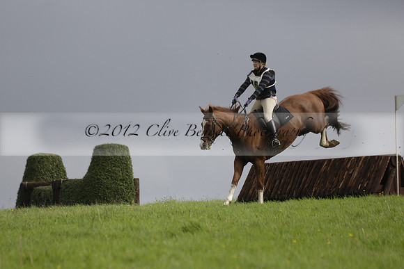 Chiddingfold, Leconfield and Cowdray Hunt, Hunter Trials at Iping on Sunday 20 October 2013. 2013.10.20 www.polopictures.co.uk