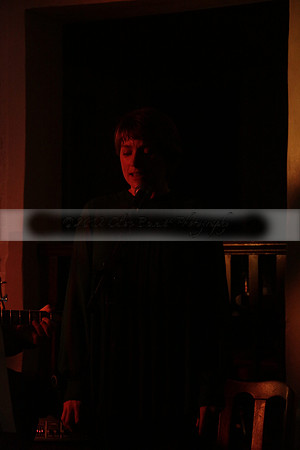 Will B & Geoff Allnutt with guests at The Royal Oak, Midhurst on Friday 25 October 2013. www.polopictures.co.uk