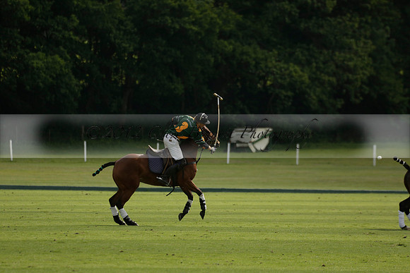 Maiz Dulce v Ghost Chilli in the Easebourne Cup final Polo match 2013.06.09