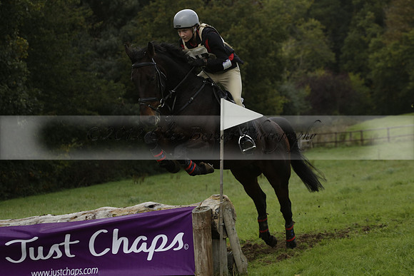 Chiddingfold, Leconfield and Cowdray Hunt, Hunter Trials at Iping on Sunday 20 October 2013. 2013.10.20 www.polopictures.co.uk