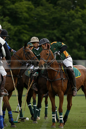 Maiz Dulce v Ghost Chilli in the Easebourne Cup final Polo match 2013.06.09