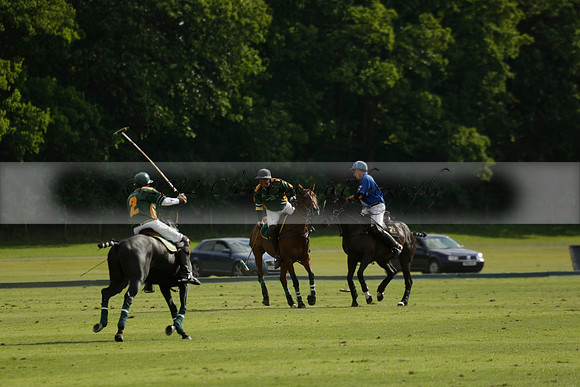 Maiz Dulce v Ghost Chilli in the Easebourne Cup final Polo match 2013.06.09