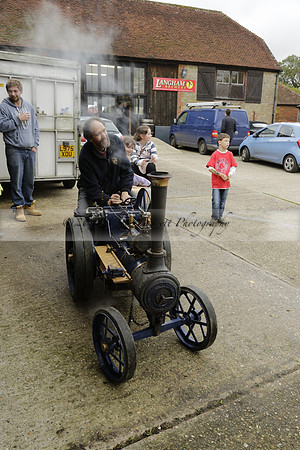 Bonkers for Conkers at Langham brewery on Sunday 20 October 2013. 2013.10.20 www.polopictures.co.uk