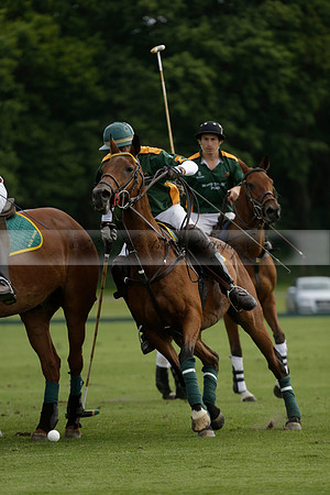 Maiz Dulce v Ghost Chilli in the Easebourne Cup final Polo match 2013.06.09
