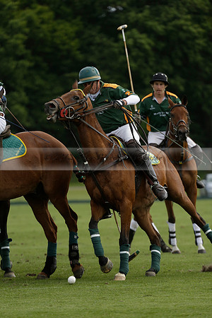 Maiz Dulce v Ghost Chilli in the Easebourne Cup final Polo match 2013.06.09