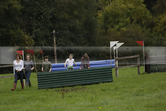 Chiddingfold, Leconfield and Cowdray Hunt, Hunter Trials at Iping on Sunday 20 October 2013. 2013.10.20 www.polopictures.co.uk
