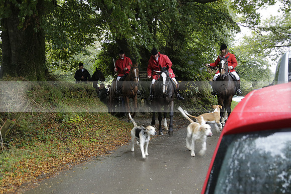 Devon & Somerset Stag Hounds meet at Liscombe on Saturday 12 October 2013 2013.10.12 www.polopictures.co.uk