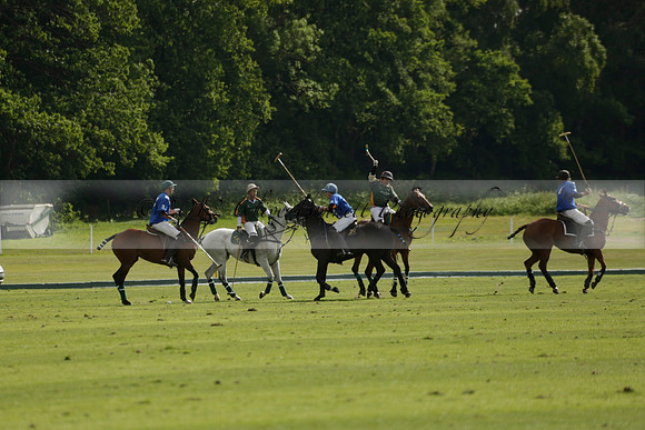 Maiz Dulce v Ghost Chilli in the Easebourne Cup final Polo match 2013.06.09