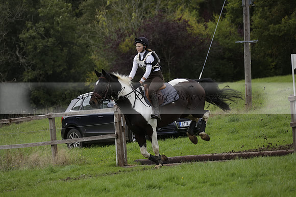 Chiddingfold, Leconfield and Cowdray Hunt, Hunter Trials at Iping on Sunday 20 October 2013. 2013.10.20 www.polopictures.co.uk