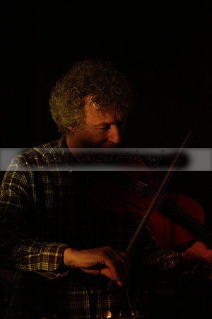 Will B & Geoff Allnutt with guests at The Royal Oak, Midhurst on Friday 25 October 2013. www.polopictures.co.uk