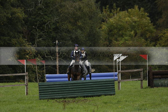 Chiddingfold, Leconfield and Cowdray Hunt, Hunter Trials at Iping on Sunday 20 October 2013. 2013.10.20 www.polopictures.co.uk