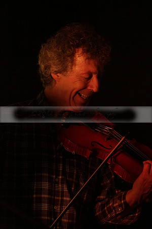 Will B & Geoff Allnutt with guests at The Royal Oak, Midhurst on Friday 25 October 2013. www.polopictures.co.uk