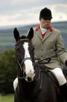Devon & Somerset Stag Hounds meet at Hillhead Cross on Monday 14 October 2013. 2013.10.14 www.polopictures.co.uk