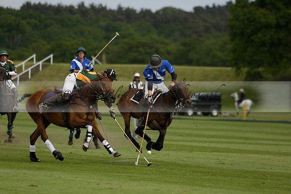 Maiz Dulce v Ghost Chilli in the Easebourne Cup final Polo match 2013.06.09