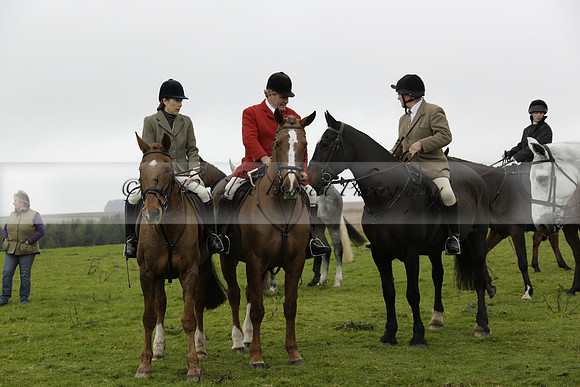 Devon & Somerset Staghounds meet at Larkbarrow Corner. North Devon. 2013.10.18 www.polopictures.co.uk