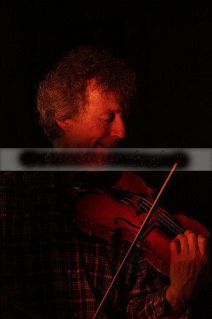 Will B & Geoff Allnutt with guests at The Royal Oak, Midhurst on Friday 25 October 2013. www.polopictures.co.uk
