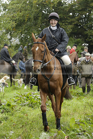 Devon & Somerset Stag Hounds meet at Liscombe on Saturday 12 October 2013 2013.10.12 www.polopictures.co.uk