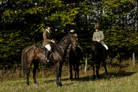 Devon & Somerset StagHounds meet at Five Cross Ways on Thursday 17 October 2013. 2013.10.17 www.polopictures.co.uk