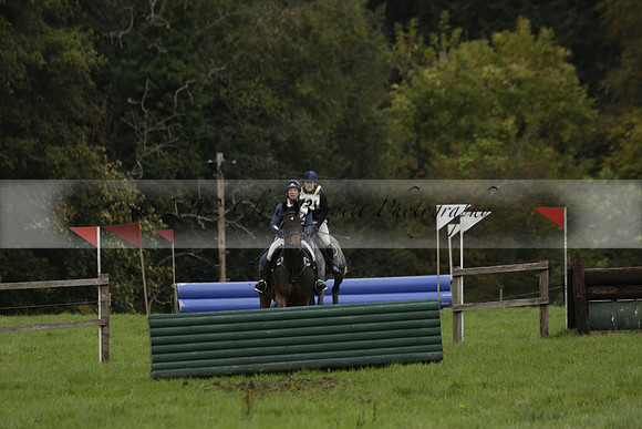 Chiddingfold, Leconfield and Cowdray Hunt, Hunter Trials at Iping on Sunday 20 October 2013. 2013.10.20 www.polopictures.co.uk