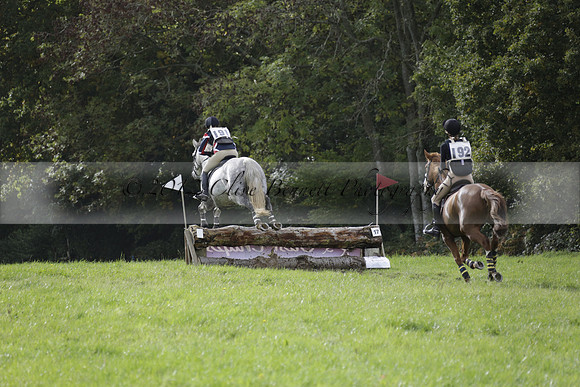 Chiddingfold, Leconfield and Cowdray Hunt, Hunter Trials at Iping on Sunday 20 October 2013. 2013.10.20 www.polopictures.co.uk