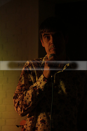 Will B & Geoff Allnutt with guests at The Royal Oak, Midhurst on Friday 25 October 2013. www.polopictures.co.uk