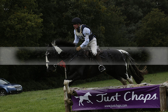 Chiddingfold, Leconfield and Cowdray Hunt, Hunter Trials at Iping on Sunday 20 October 2013. 2013.10.20 www.polopictures.co.uk