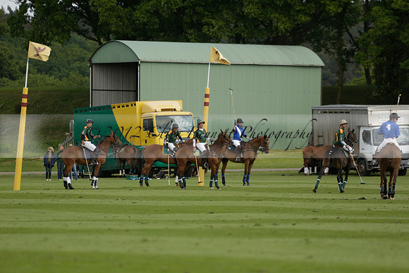 Maiz Dulce v Ghost Chilli in the Easebourne Cup final Polo match 2013.06.09