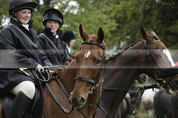 Devon & Somerset Stag Hounds meet at Liscombe on Saturday 12 October 2013 2013.10.12 www.polopictures.co.uk