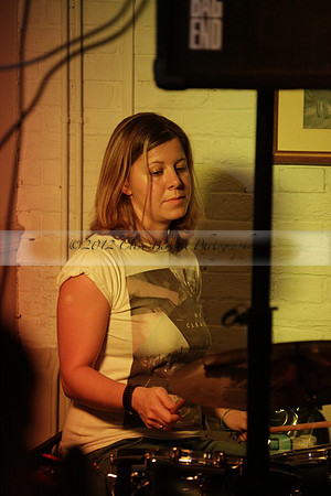 Will B & Geoff Allnutt with guests at The Royal Oak, Midhurst on Friday 25 October 2013. www.polopictures.co.uk