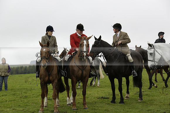 Devon & Somerset Staghounds meet at Larkbarrow Corner. North Devon. 2013.10.18 www.polopictures.co.uk
