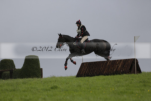 Chiddingfold, Leconfield and Cowdray Hunt, Hunter Trials at Iping on Sunday 20 October 2013. 2013.10.20 www.polopictures.co.uk
