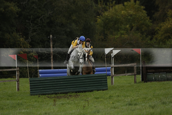 Chiddingfold, Leconfield and Cowdray Hunt, Hunter Trials at Iping on Sunday 20 October 2013. 2013.10.20 www.polopictures.co.uk