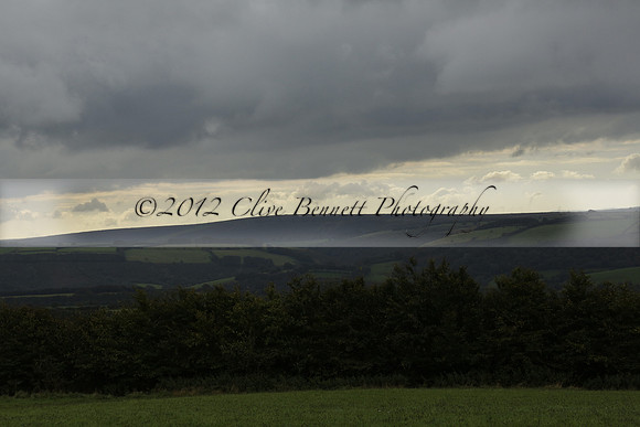 Devon & Somerset Stag Hounds meet at Hillhead Cross on Monday 14 October 2013. 2013.10.14 www.polopictures.co.uk