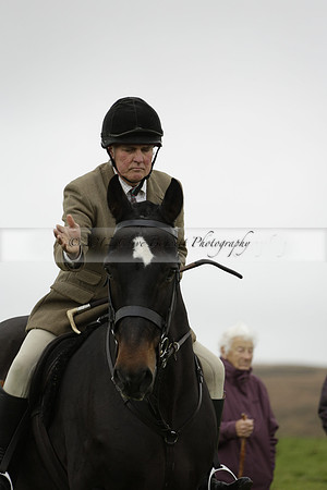 Devon & Somerset Staghounds meet at Larkbarrow Corner. North Devon. 2013.10.18 www.polopictures.co.uk