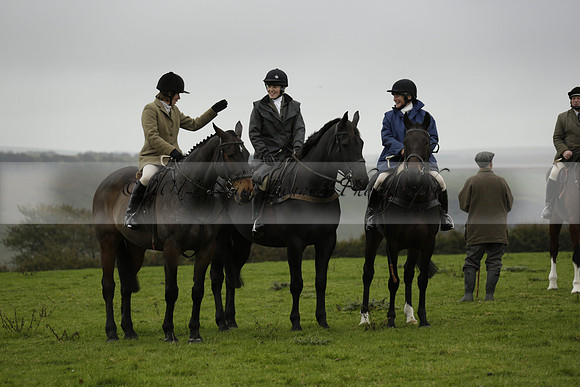 Devon & Somerset Staghounds meet at Larkbarrow Corner. North Devon. 2013.10.18 www.polopictures.co.uk