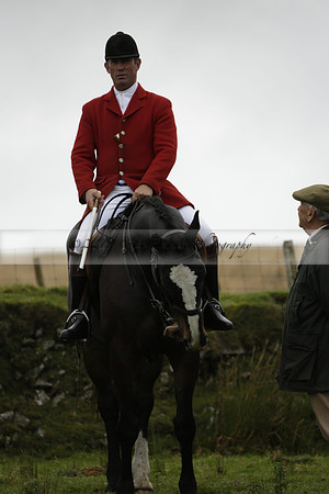 Devon & Somerset Staghounds meet at Larkbarrow Corner. North Devon. 2013.10.18 www.polopictures.co.uk