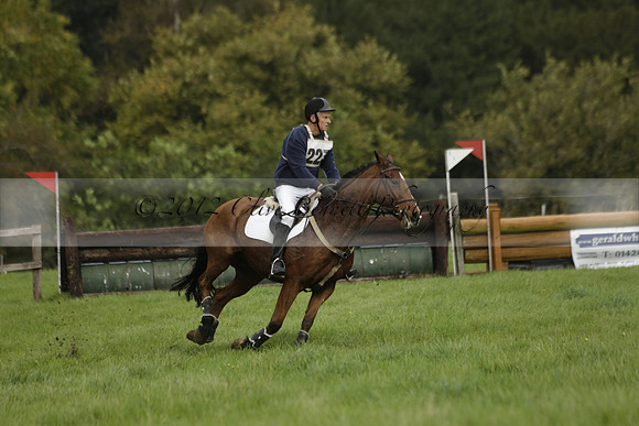 Chiddingfold, Leconfield and Cowdray Hunt, Hunter Trials at Iping on Sunday 20 October 2013. 2013.10.20 www.polopictures.co.uk