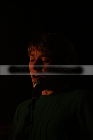 Will B & Geoff Allnutt with guests at The Royal Oak, Midhurst on Friday 25 October 2013. www.polopictures.co.uk