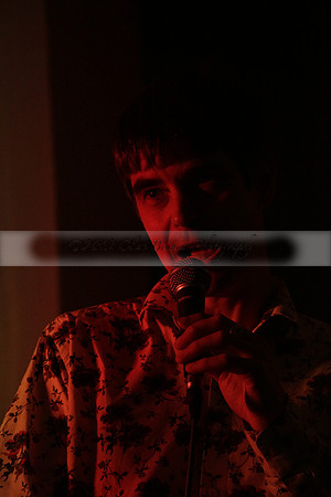 Will B & Geoff Allnutt with guests at The Royal Oak, Midhurst on Friday 25 October 2013. www.polopictures.co.uk