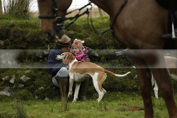 Devon & Somerset Staghounds meet at Larkbarrow Corner. North Devon. 2013.10.18 www.polopictures.co.uk