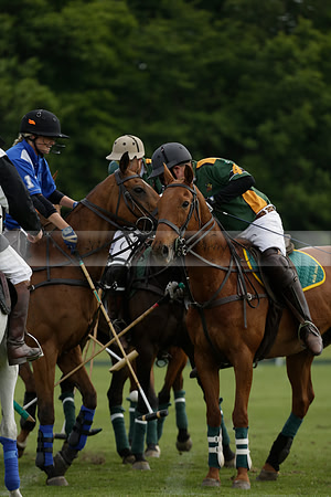 Maiz Dulce v Ghost Chilli in the Easebourne Cup final Polo match 2013.06.09
