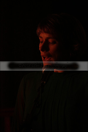 Will B & Geoff Allnutt with guests at The Royal Oak, Midhurst on Friday 25 October 2013. www.polopictures.co.uk