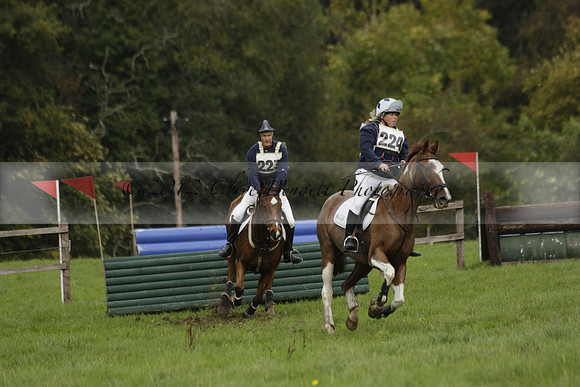 Chiddingfold, Leconfield and Cowdray Hunt, Hunter Trials at Iping on Sunday 20 October 2013. 2013.10.20 www.polopictures.co.uk