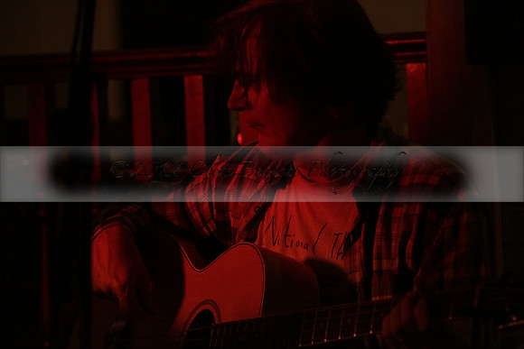 Will B & Geoff Allnutt with guests at The Royal Oak, Midhurst on Friday 25 October 2013. www.polopictures.co.uk
